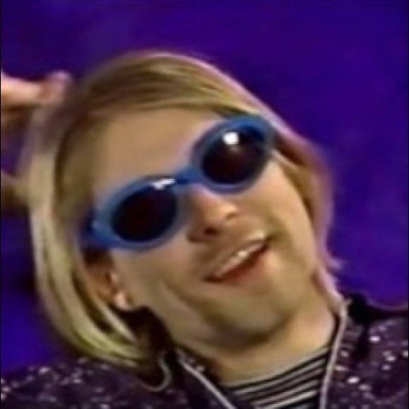 Meet your Posher, Julie - Picture 1 of 1